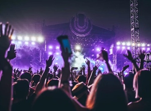 Music Festivals: Why Live Music Events Create Powerful Experiences
