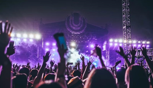 Music Festivals: Why Live Music Events Create Powerful Experiences