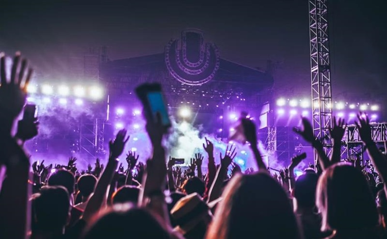 Music Festivals: Why Live Music Events Create Powerful Experiences