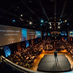 Business Conferences: Turning Professional Events Into Valuable Experiences
