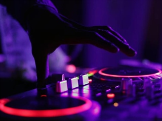 Electronic Music: How Technology Became an Instrument