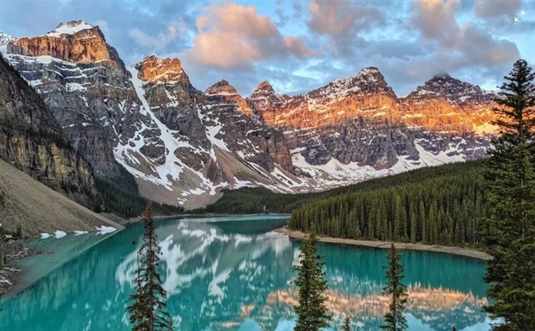 Banff National Park, Canada: Mountains, Lakes and Wilderness