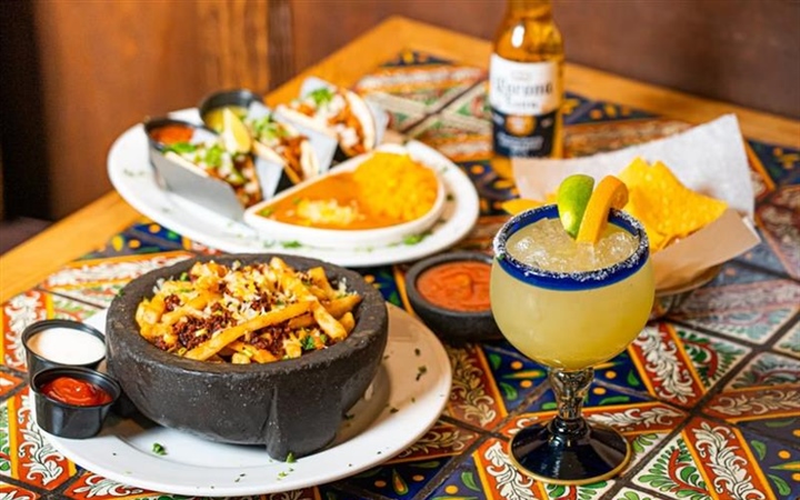 Mexican Food: Bold Flavors, Ancient Ingredients, and Regional Tradition
