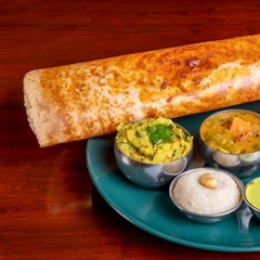 Indian Food: A World of Spices, Regions, and Culinary Traditions