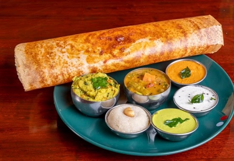 Indian Food: A World of Spices, Regions, and Culinary Traditions