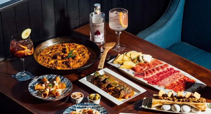 Spanish Food: Tapas, Seafood, and Regional Culinary Identity