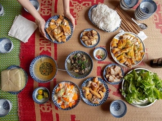 Vietnamese Food: Fresh Herbs, Fragrant Broths, and Street-Side Dining