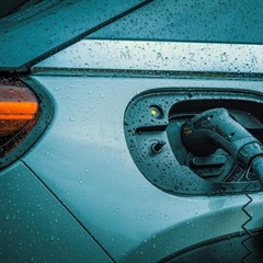 Why Electric Cars Feel So Fast