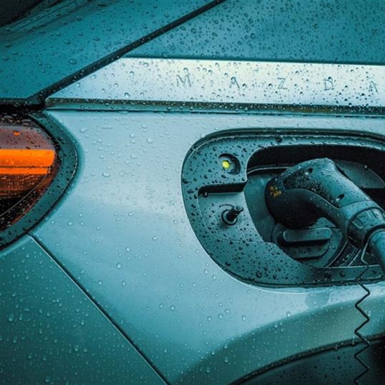 Why Electric Cars Feel So Fast