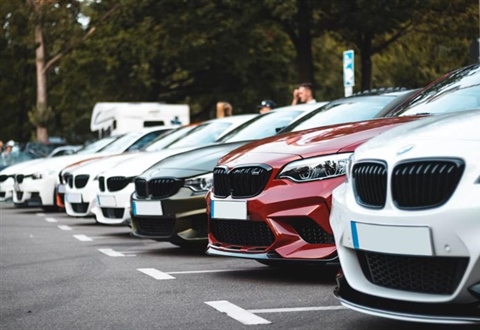 Gasoline Cars: Why They Are Still Popular