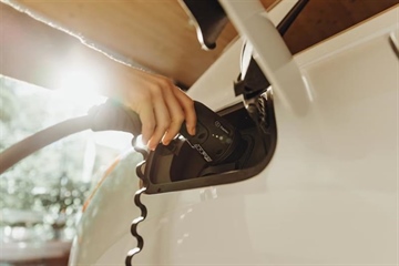 Charging an Electric Car: What New Owners Need to Know