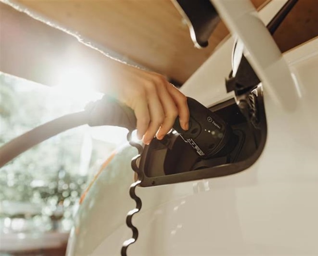 Charging an Electric Car: What New Owners Need to Know
