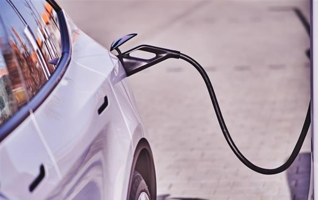 Electric Cars and Road Trips: Are They Practical?