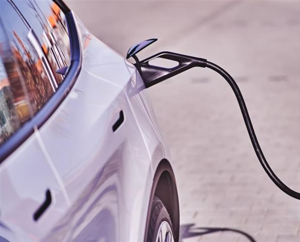 Electric Cars and Road Trips: Are They Practical?