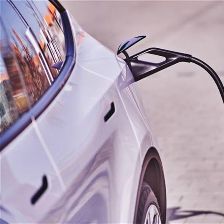 Electric Cars and Road Trips: Are They Practical?