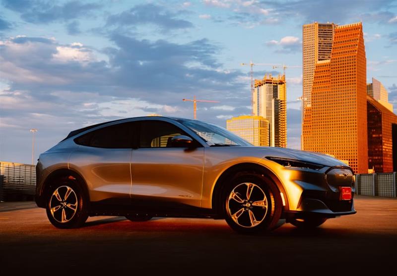 The Future of Cars: Will Electric Vehicles Replace Gasoline Cars?