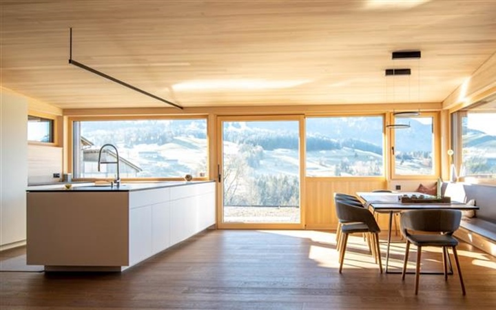 How Lighting Can Transform a Home Interior