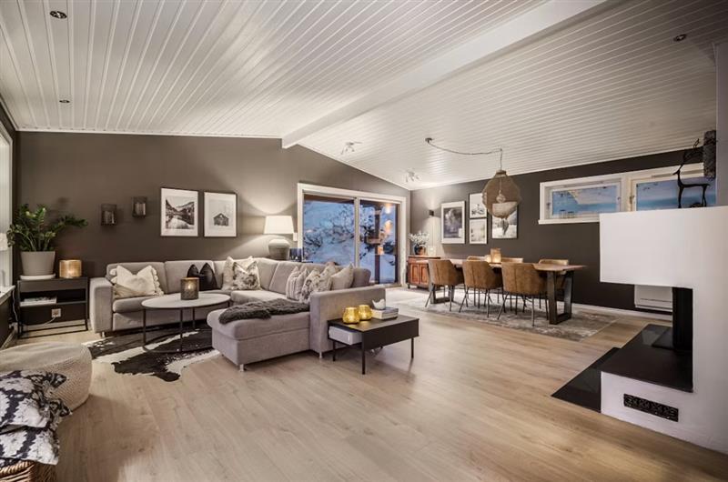 Natural Materials in Interior Design