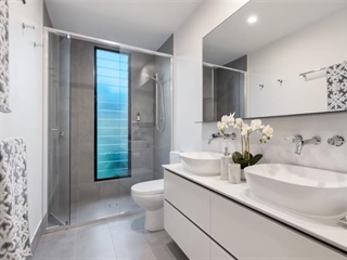 Bathroom Interior Design: Creating a Practical and Relaxing Space