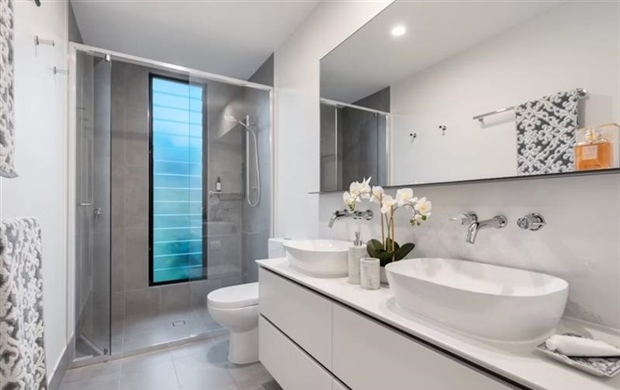 Bathroom Interior Design: Creating a Practical and Relaxing Space