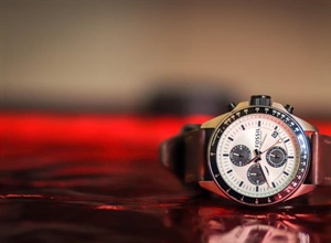 Quartz Watches: The Accurate and Practical Choice