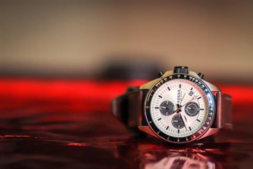 Quartz Watches: The Accurate and Practical Choice