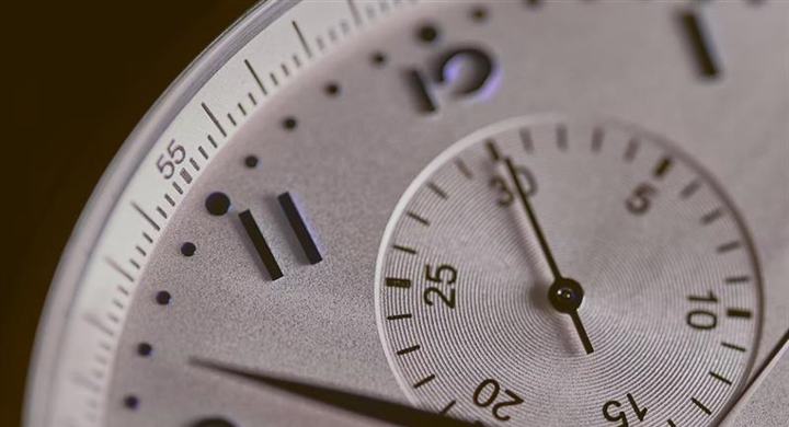 Chronograph Watches: Understanding the Stopwatch on Your Wrist