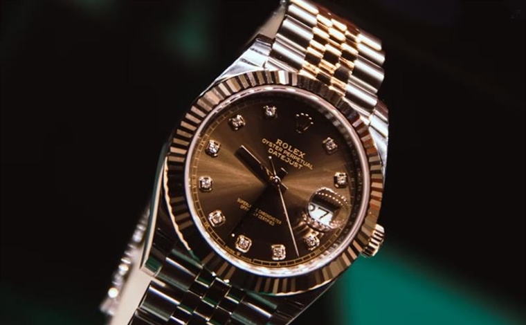 Luxury Watches: What Makes an Expensive Watch Valuable?