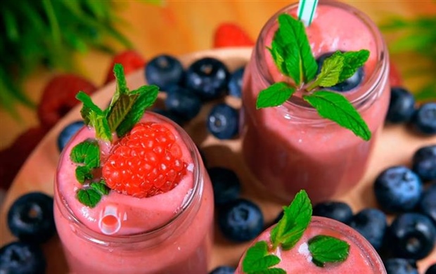 Smoothies: A Creative Way to Drink Fruit and Vegetables