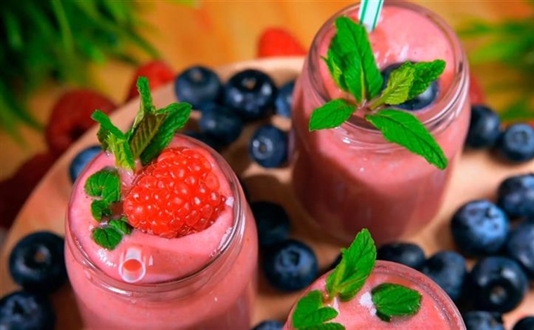 Smoothies: A Creative Way to Drink Fruit and Vegetables
