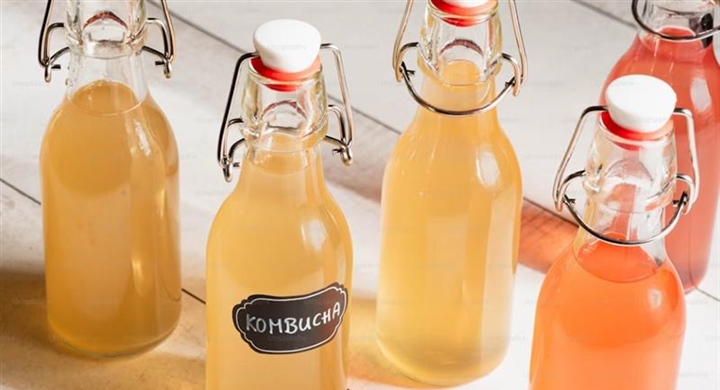 Kombucha: The Fermented Tea Drink With a Distinctive Taste