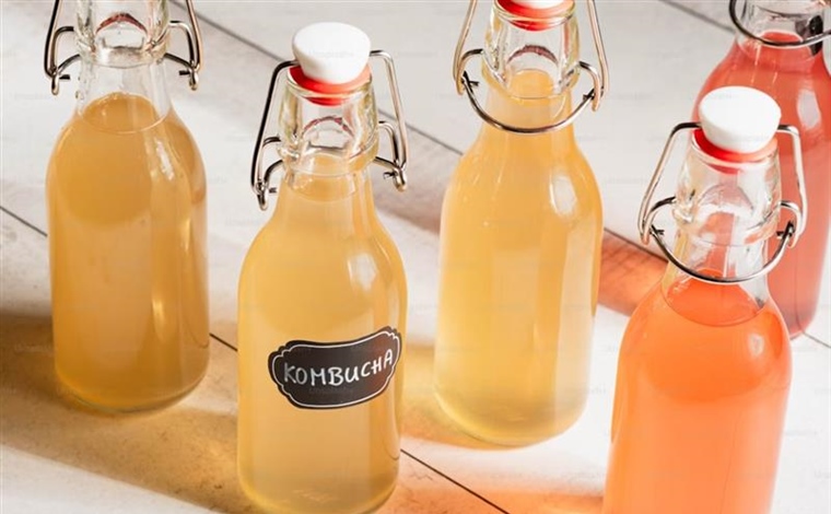 Kombucha: The Fermented Tea Drink With a Distinctive Taste