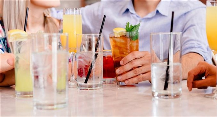 Soft Drinks: How Carbonated Beverages Became Global Favorites