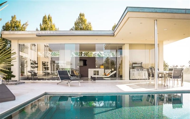 Luxury Real Estate: What Makes a Property Truly High-End?